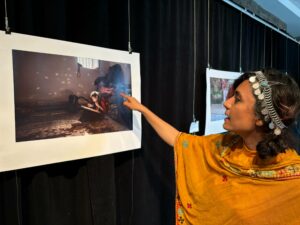 Des photos pour dénoncer le vécu de jeunes Iraniennes