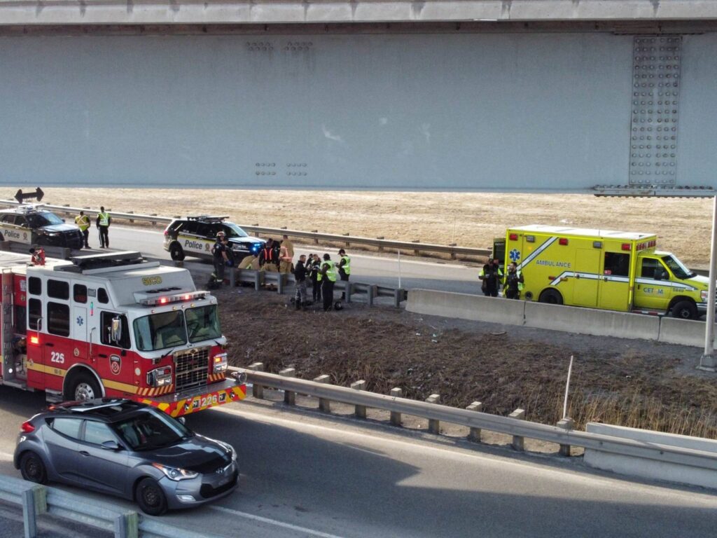 Valleyfield : trois véhicules impliqués dans un accident