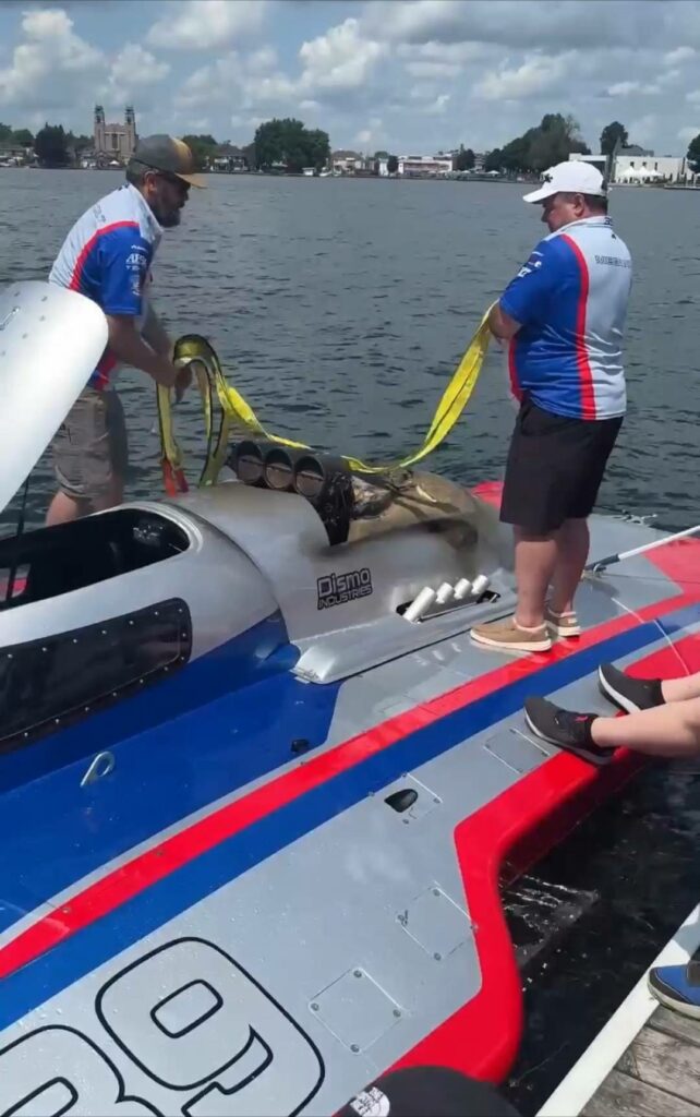 VIDÉO – Le GP-39 Megavolt piloté par Patrick Haworth prend feu