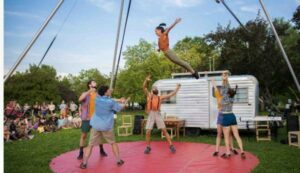 Des spectacles en plein air dans plusieurs municipalités