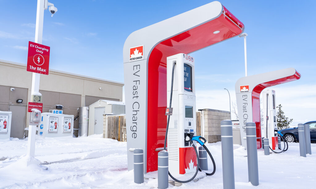 Seulement 20 % des chargeurs de véhicules électriques financés par le gouvernement fédéral au Canada fonctionnent.