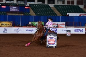 Une voie pavée vers le sommet et les États-Unis pour Marie-Eve Guilbault et BSun