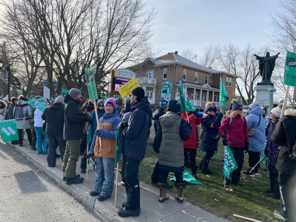 Une longue semaine de piquetage pour le Front commun