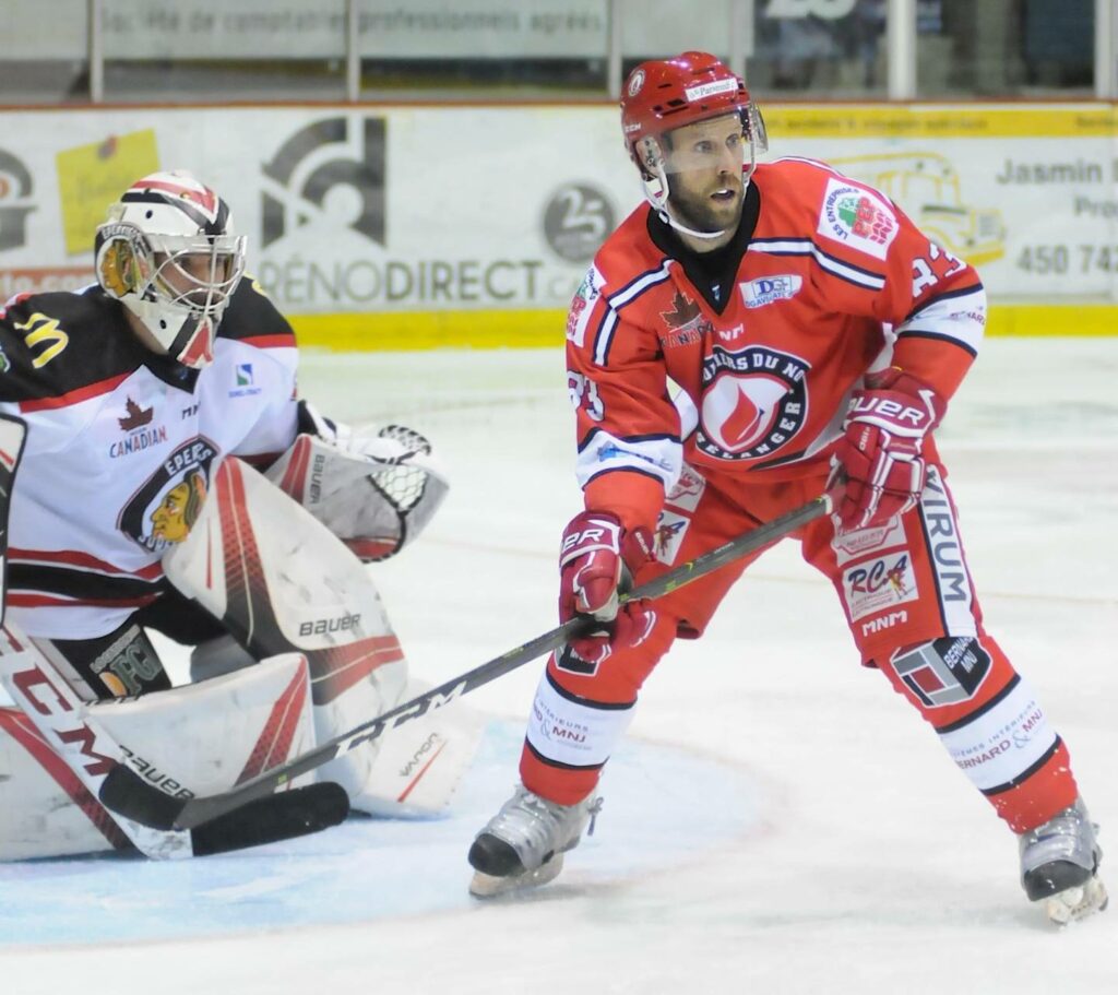 Jean-Michel Daoust toujours passionné de hockey