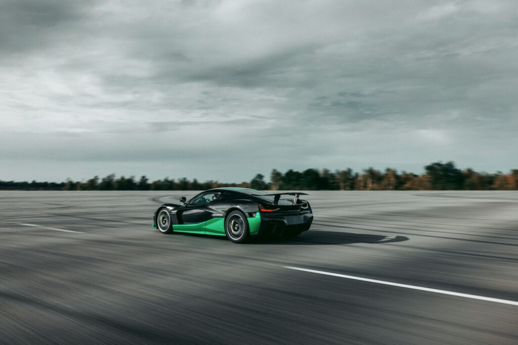 Un record du monde à reculons pour la Rimac Nevera