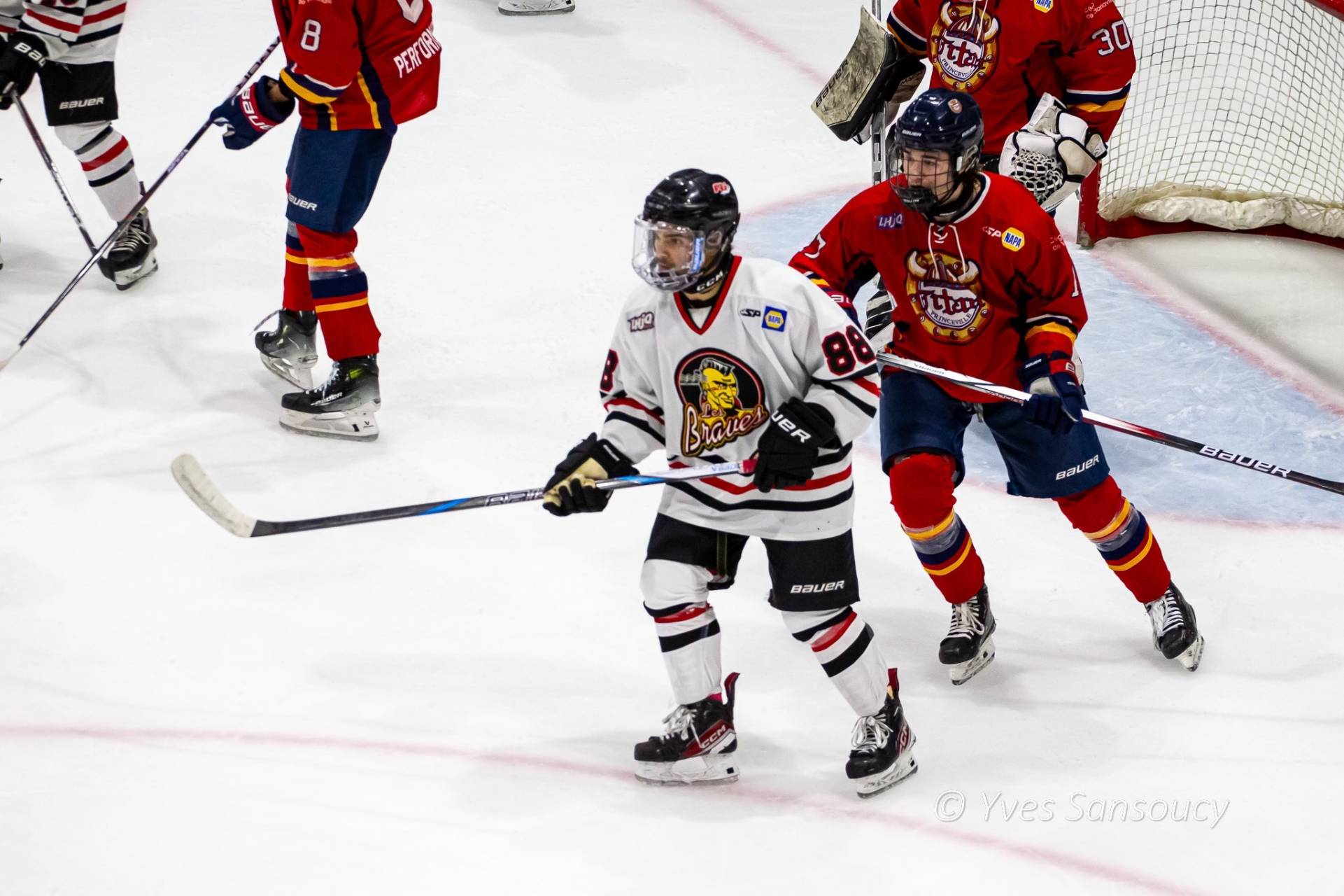 Les Braves aux commandes