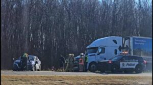 Poids lourd vs automobile sur l&rsquo;autoroute 20