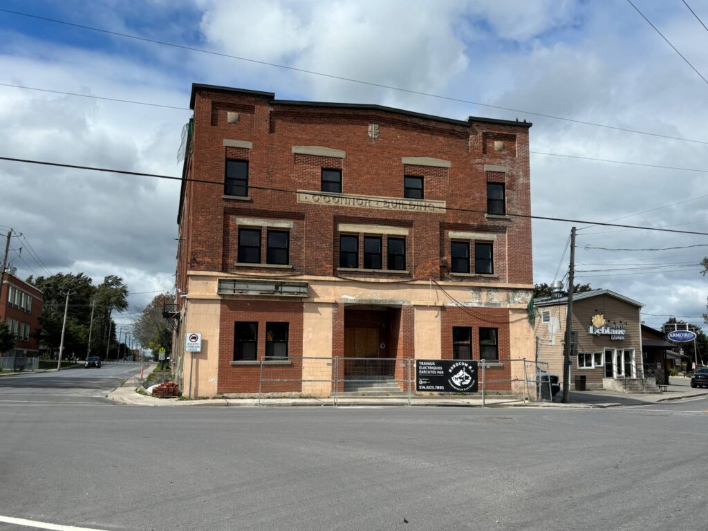 Crédit de taxes: Huntingdon doit refaire ses devoirs