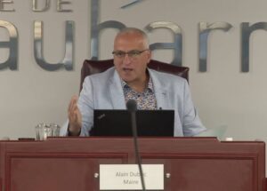 Alain Dubuc de nouveau candidat à la mairie