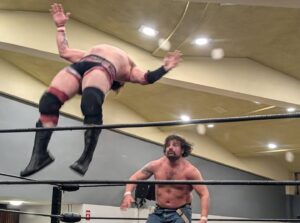 Une carte de la New Outlaws Wrestling à Beauharnois