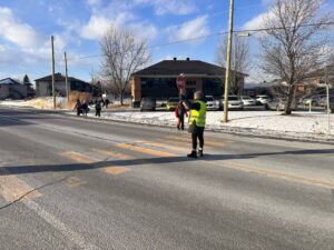 Sécurité routière à l’école Saint-Eugène : pas de balises au passage piétons à Beauharnois