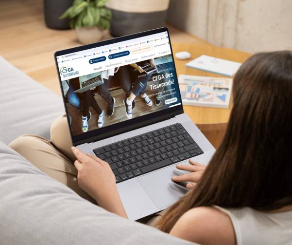 Formation aux adultes: nouveau site web et point de service à Huntingdon