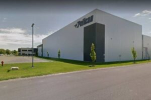 Pélican International en eaux troubles