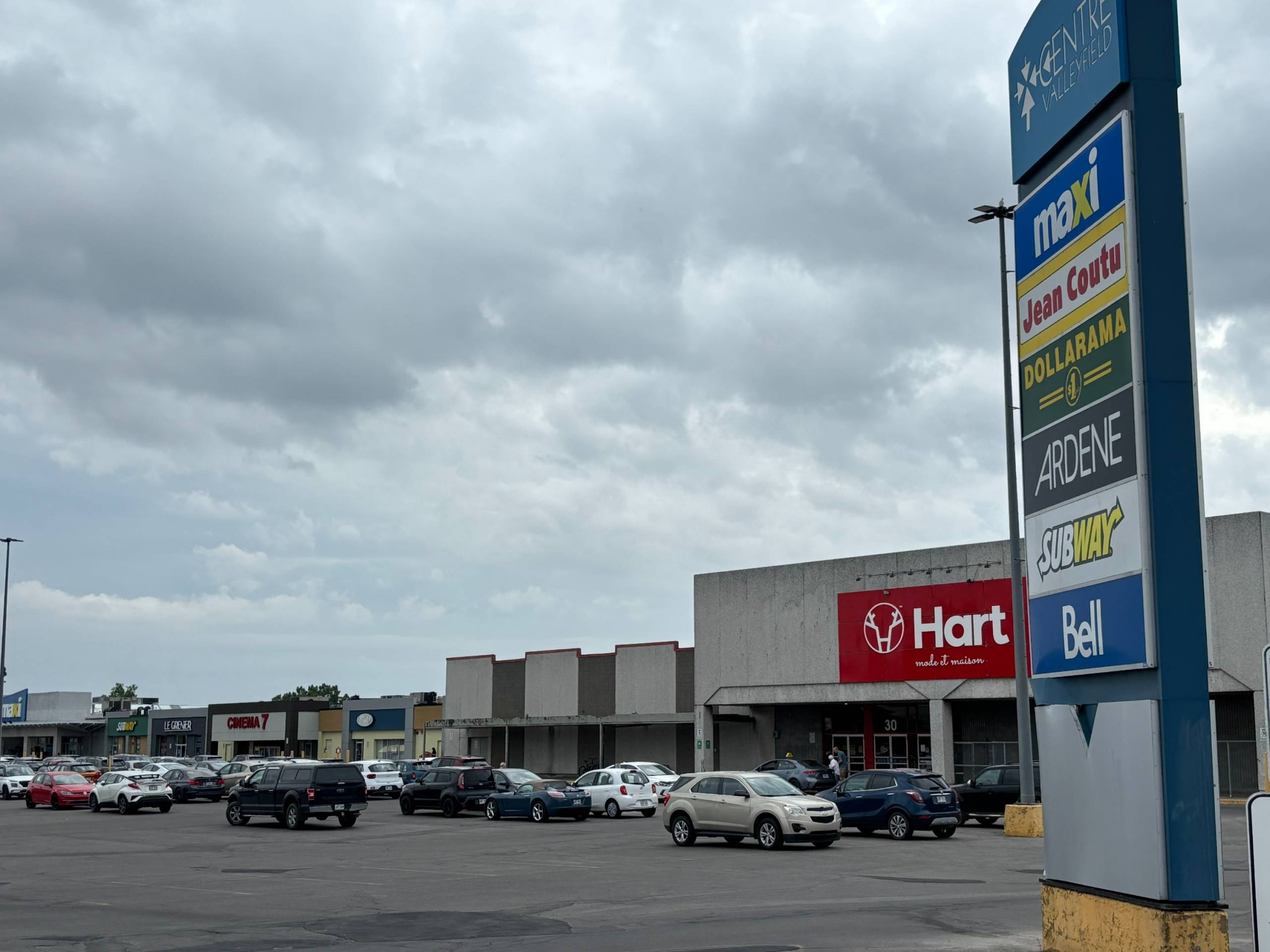 Centre Valleyfield: nouveau quartier, bibliothèque et parc linéaire