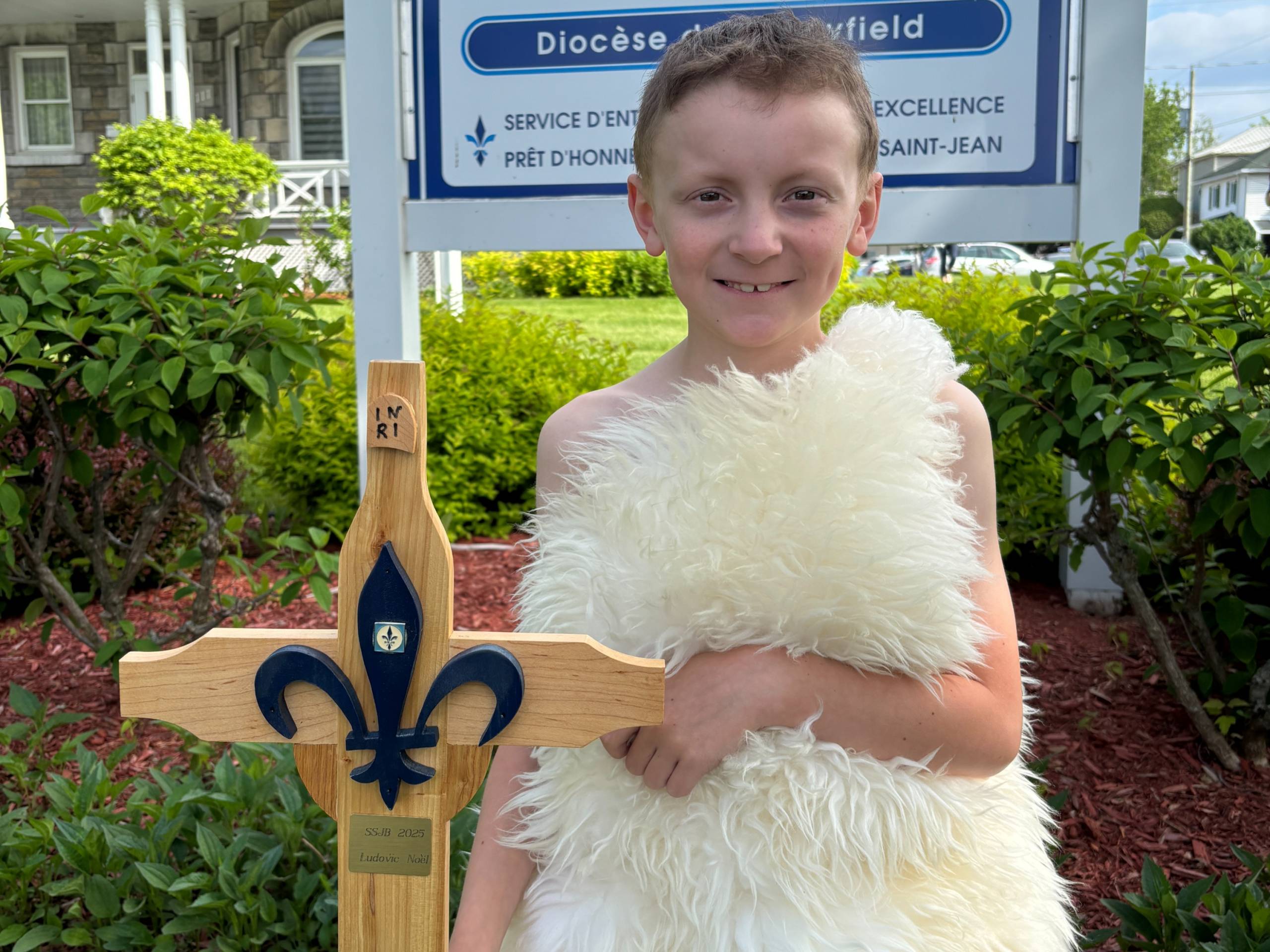 Défilé de la Saint-Jean-Baptiste : une tradition toujours en marche à Salaberry-de-Valleyfield