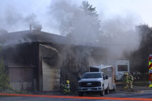 Un garage prend feu à Valleyfield