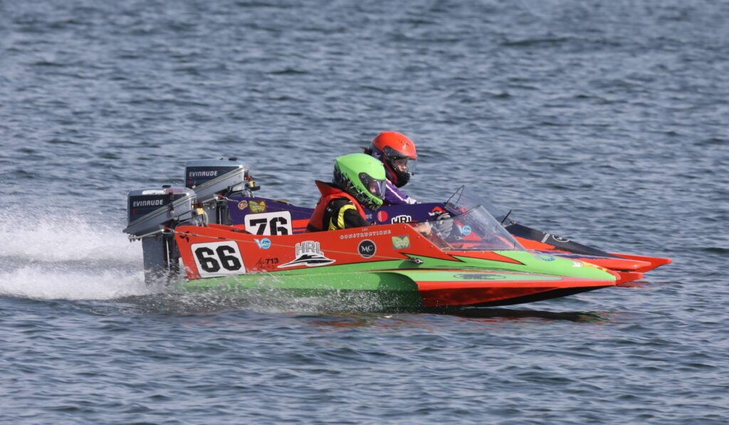 Régates de Crystal Lake : les victoires et le championnat pour Méderyk Guillet