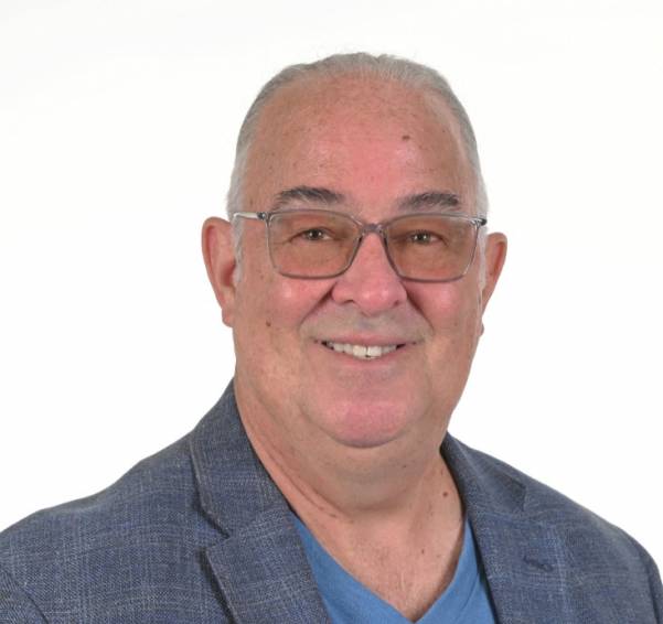 Un premier candidat dans Grande-Île