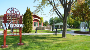 Des artistes connus et émergents à la programmation du Pavillon Wilson