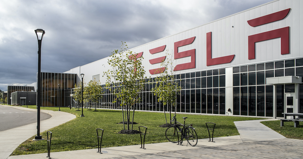 Tesla augmente significativement ses prix au Canada