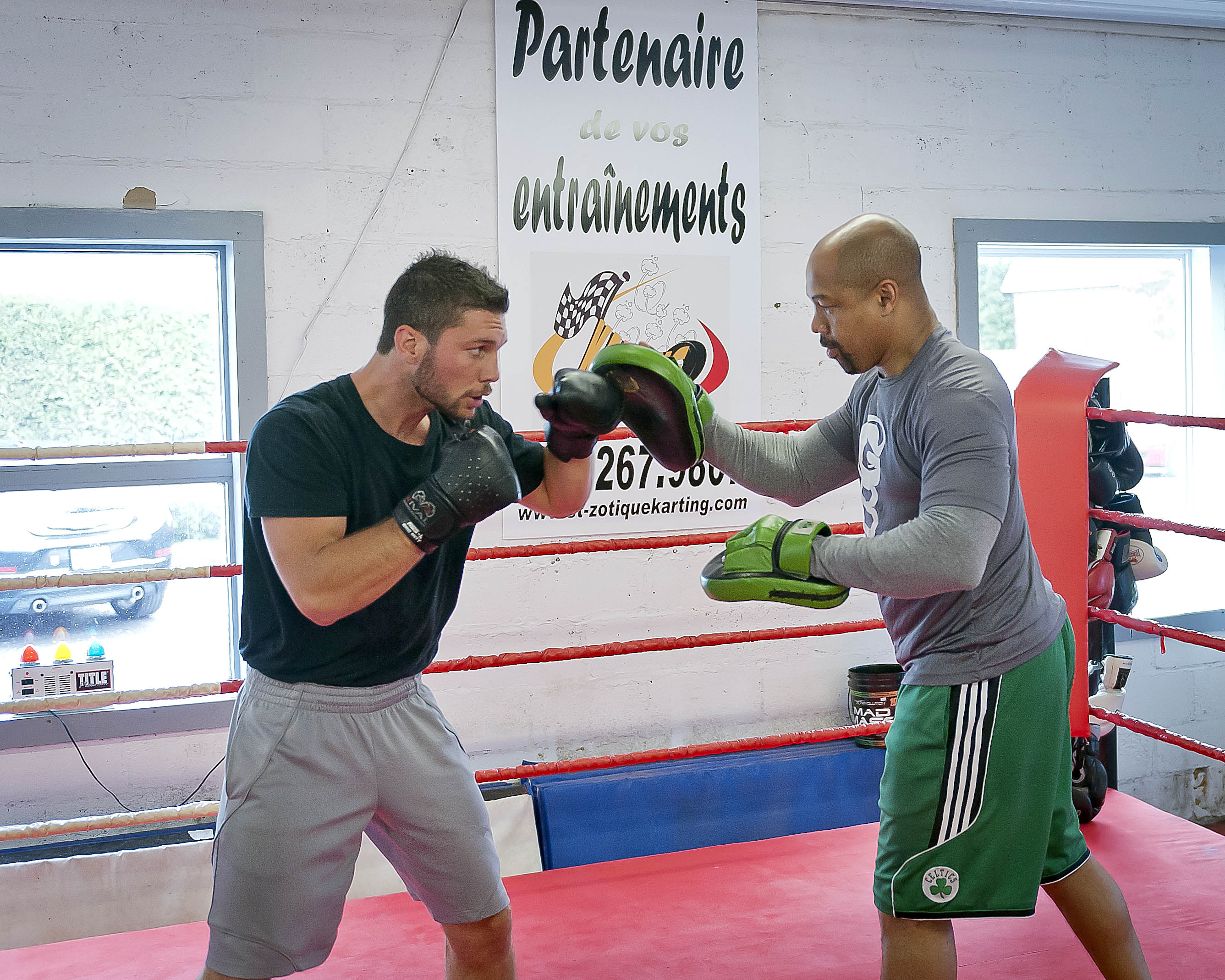 Le boxeur Francis Lafrenière prêt pour la guerre