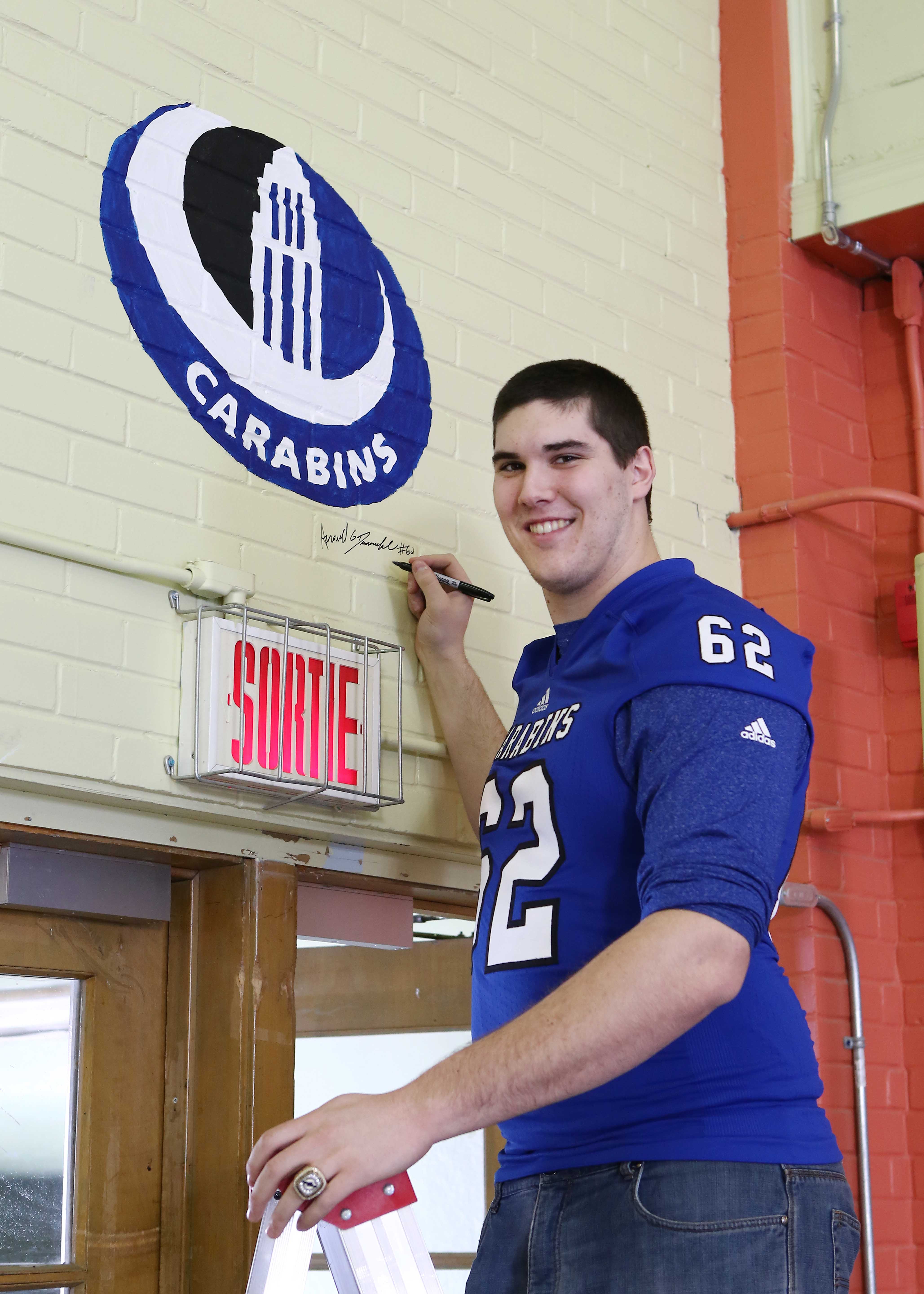 De retour à la Coupe Vanier