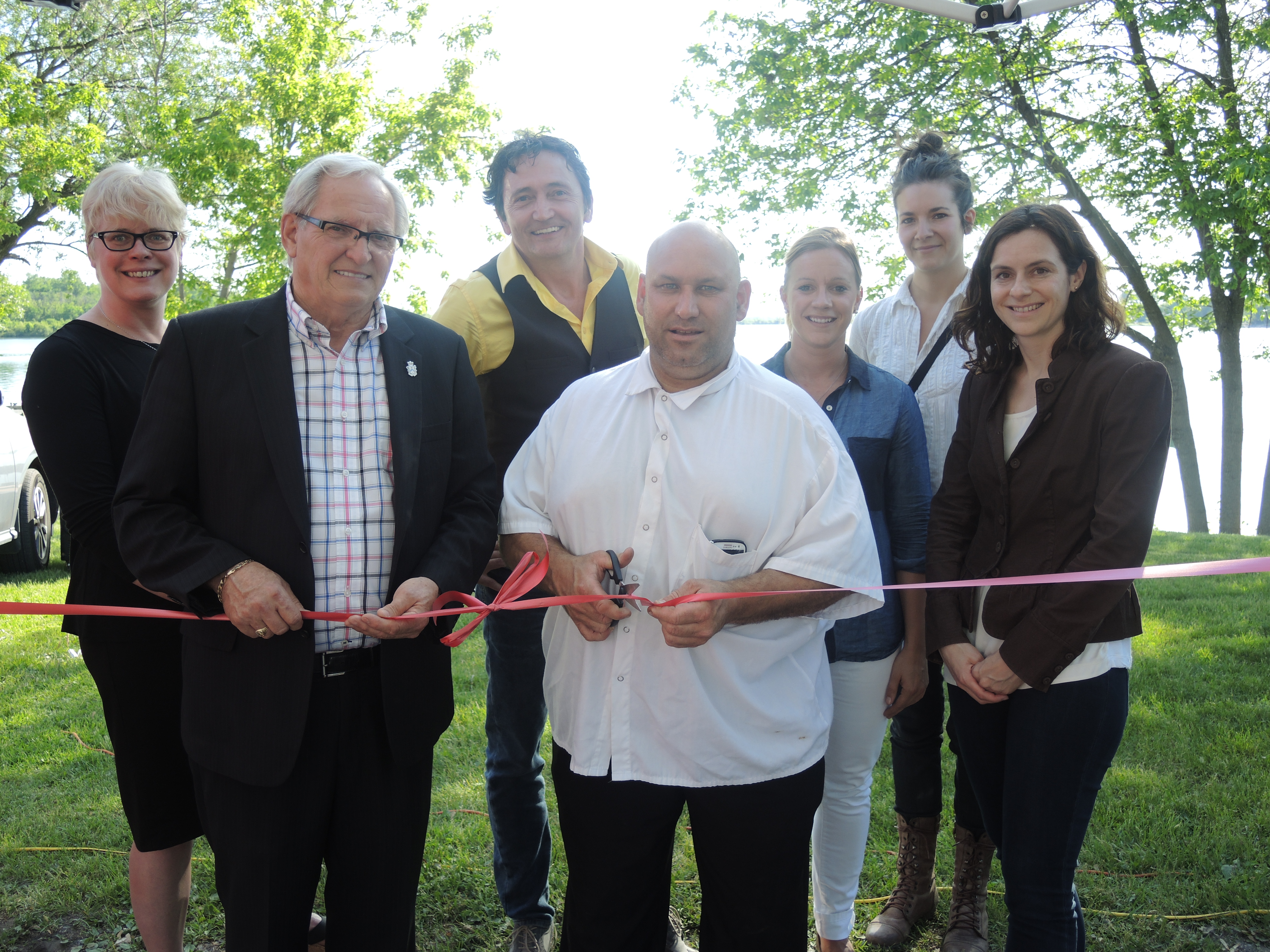 13 marchés publics font étalage de leurs produits frais