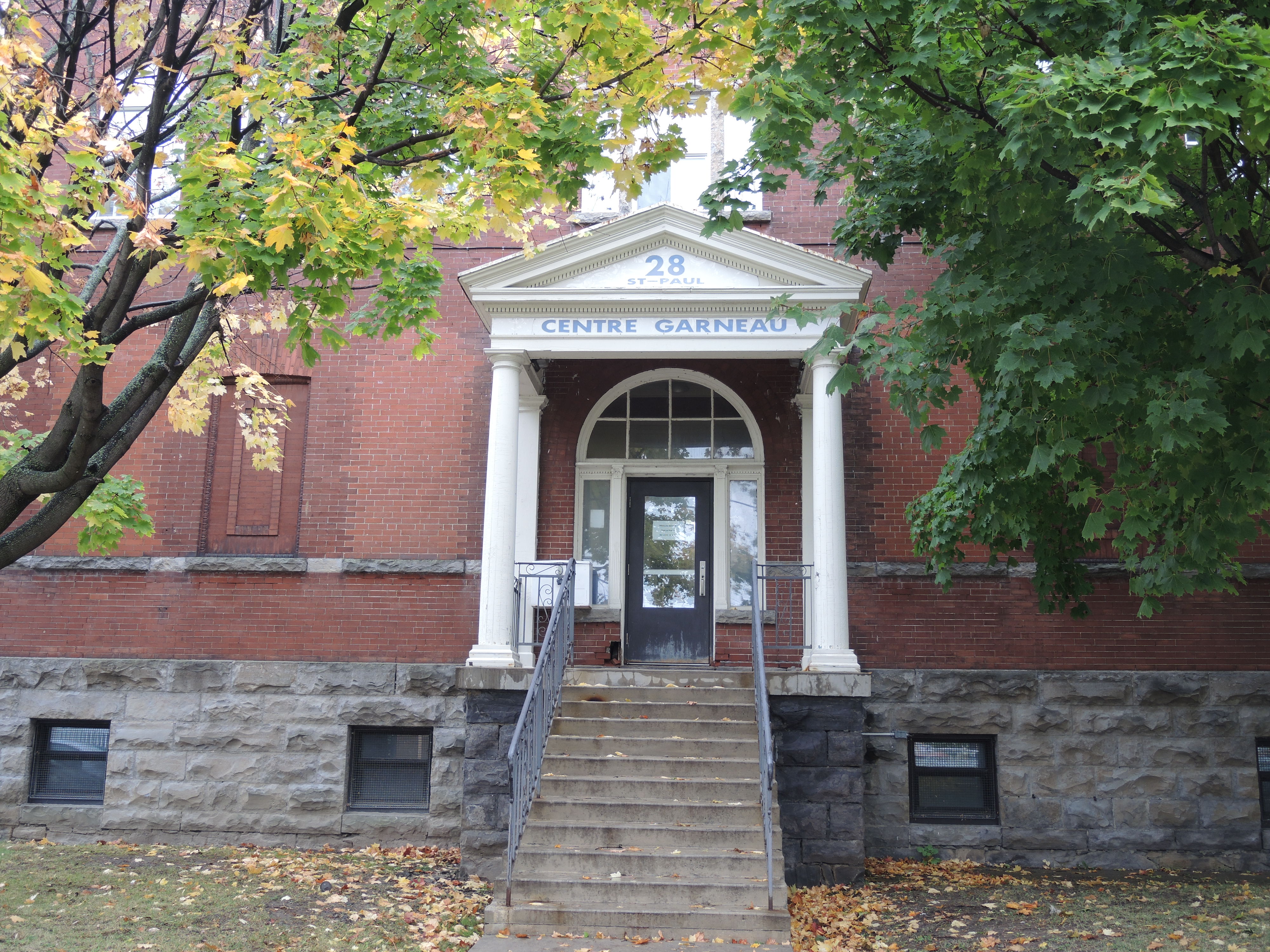 Une requête pour perpétuer la mémoire de deux bâtiments