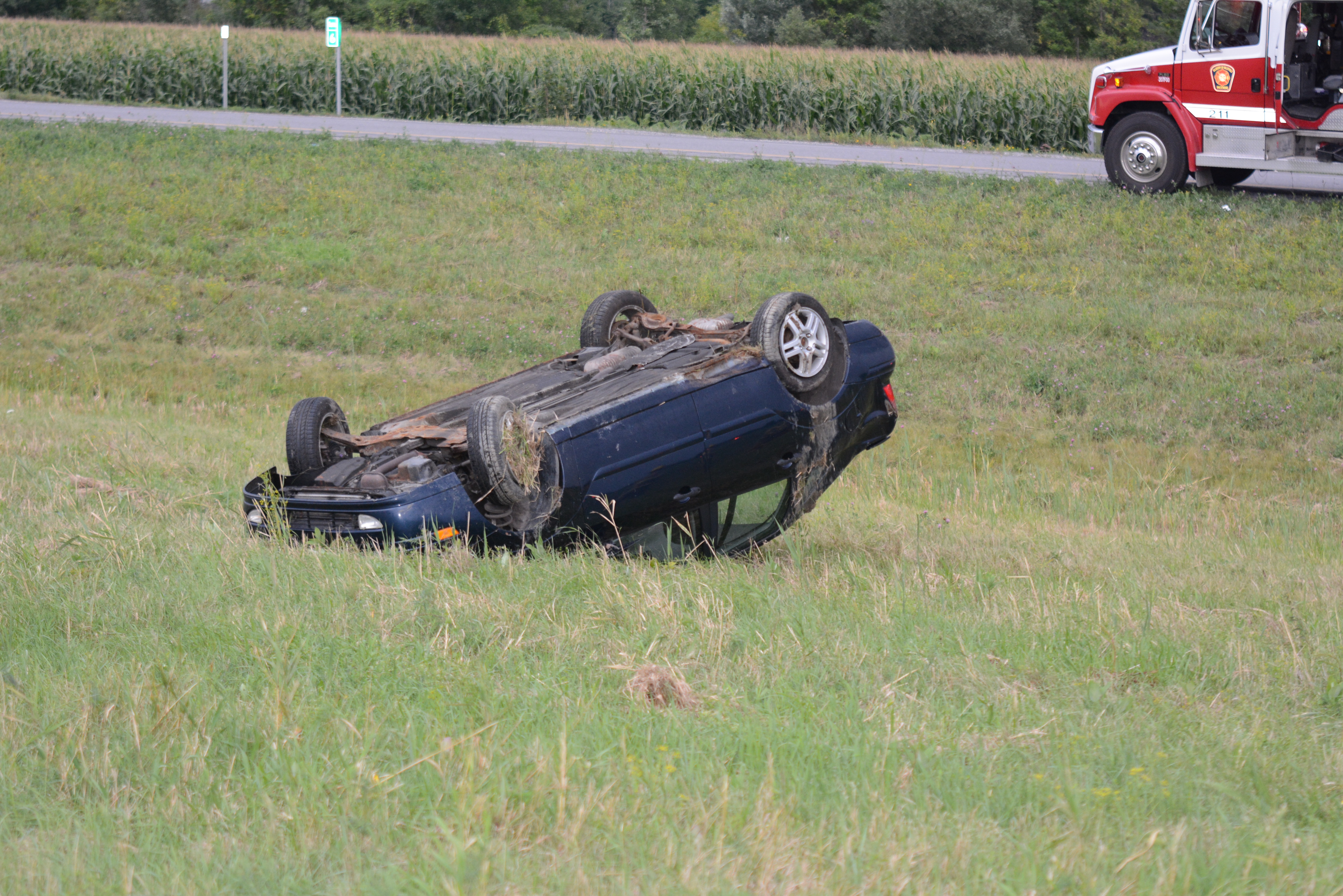 Un véhicule fait des tonneaux sur l’autoroute 530