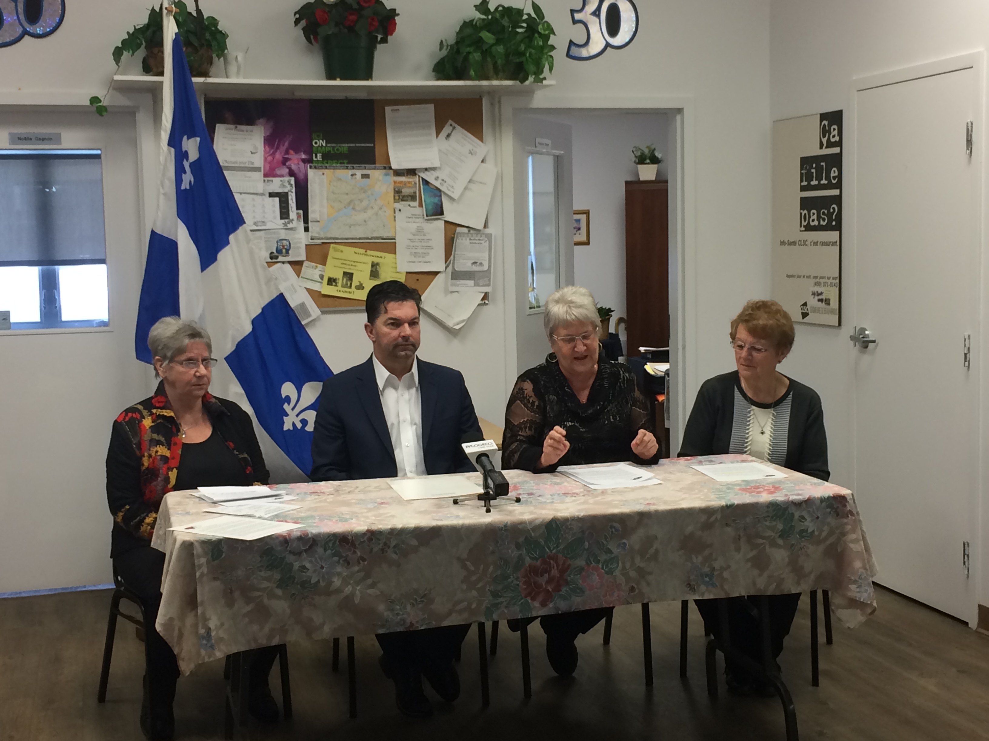 Contibution importante du député Leclair au Café des Deux Pains