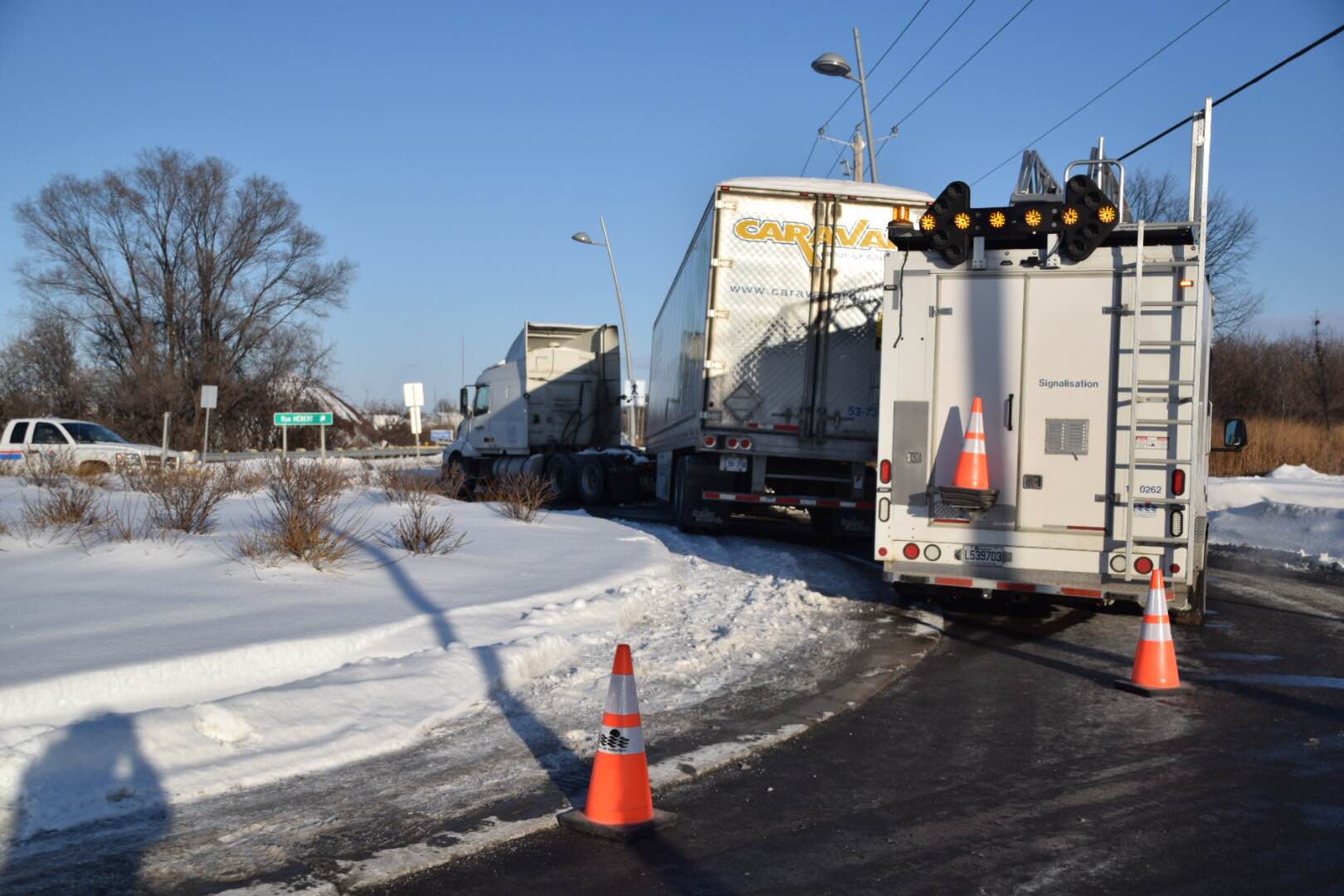 Accident au carrefour giratoire