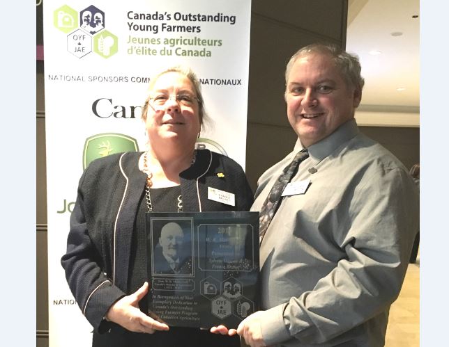 Image illustrant l'article: Un couple de Saint-Anicet se distingue à l’échelle canadienne