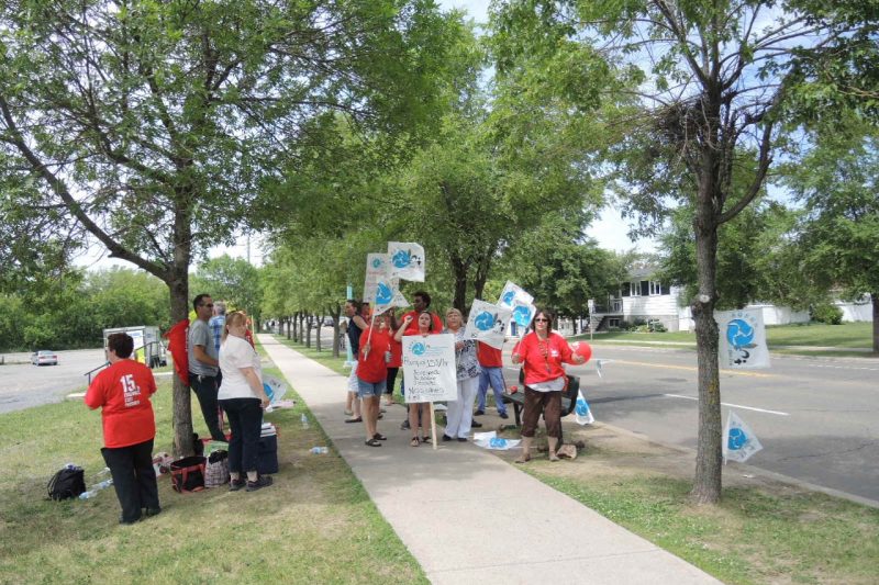 Le propriétaire de la résidence Les Cotonniers  se sent intimidé