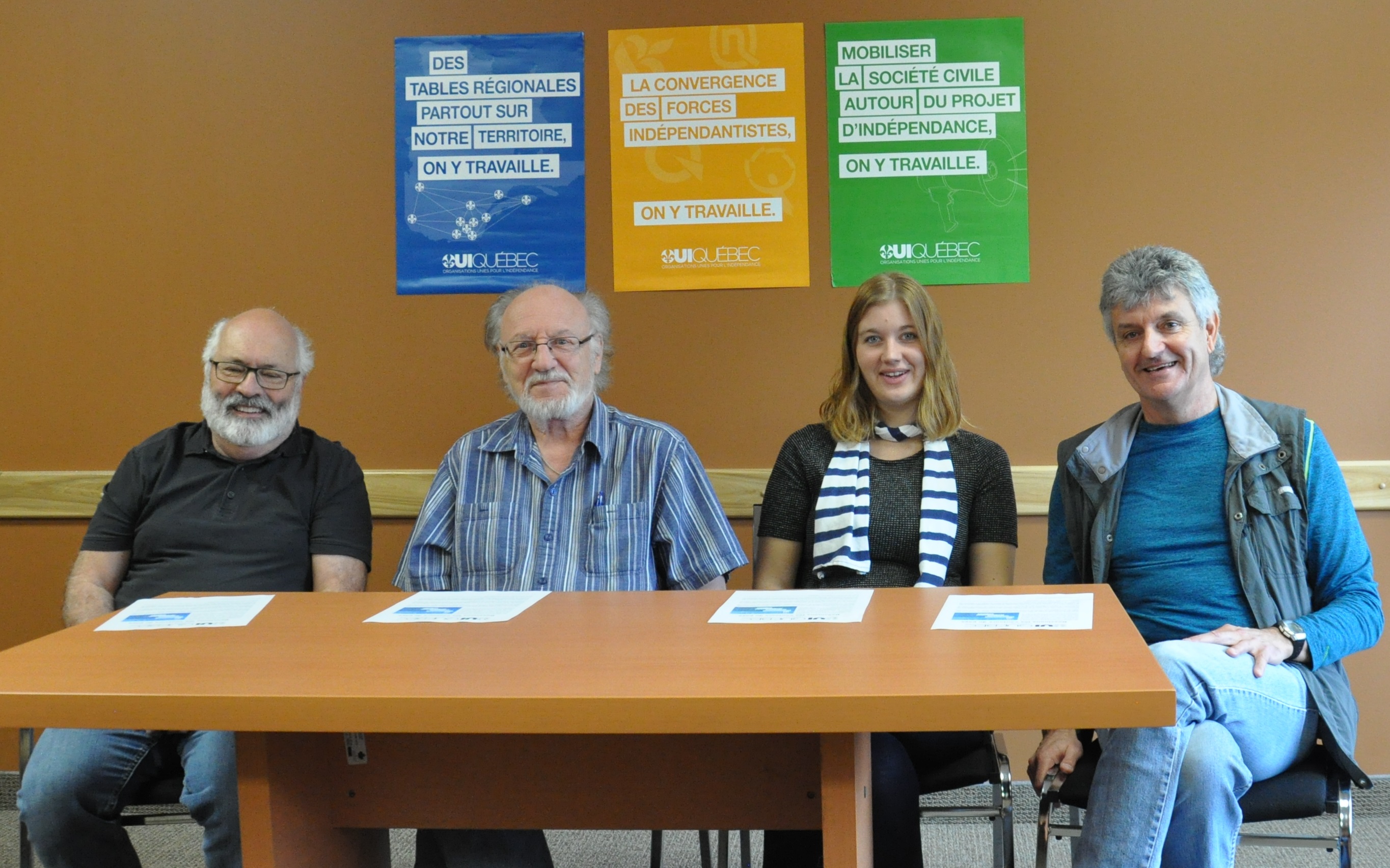 Image illustrant l'article: Les forces souverainistes veulent l'opinion de la population