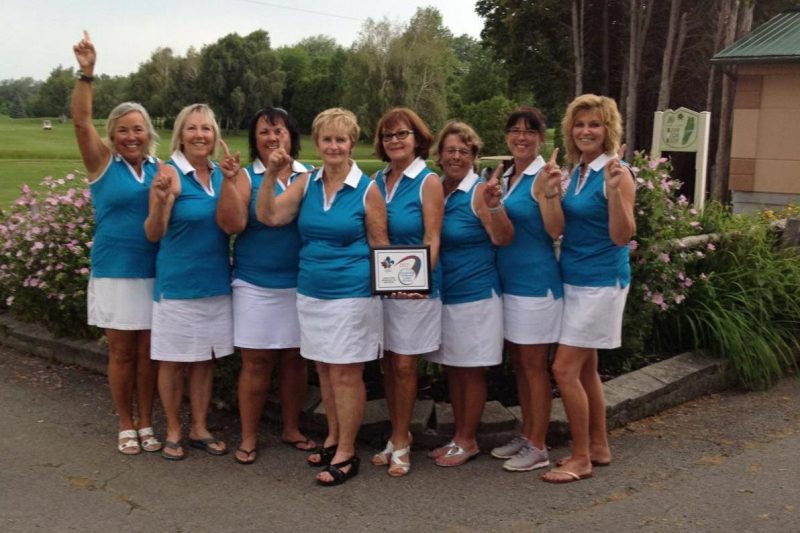 Women of Saint-Anicet reach the top