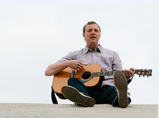 Branches and Roots to Host Folk Singer Lindy Vopnfjörð