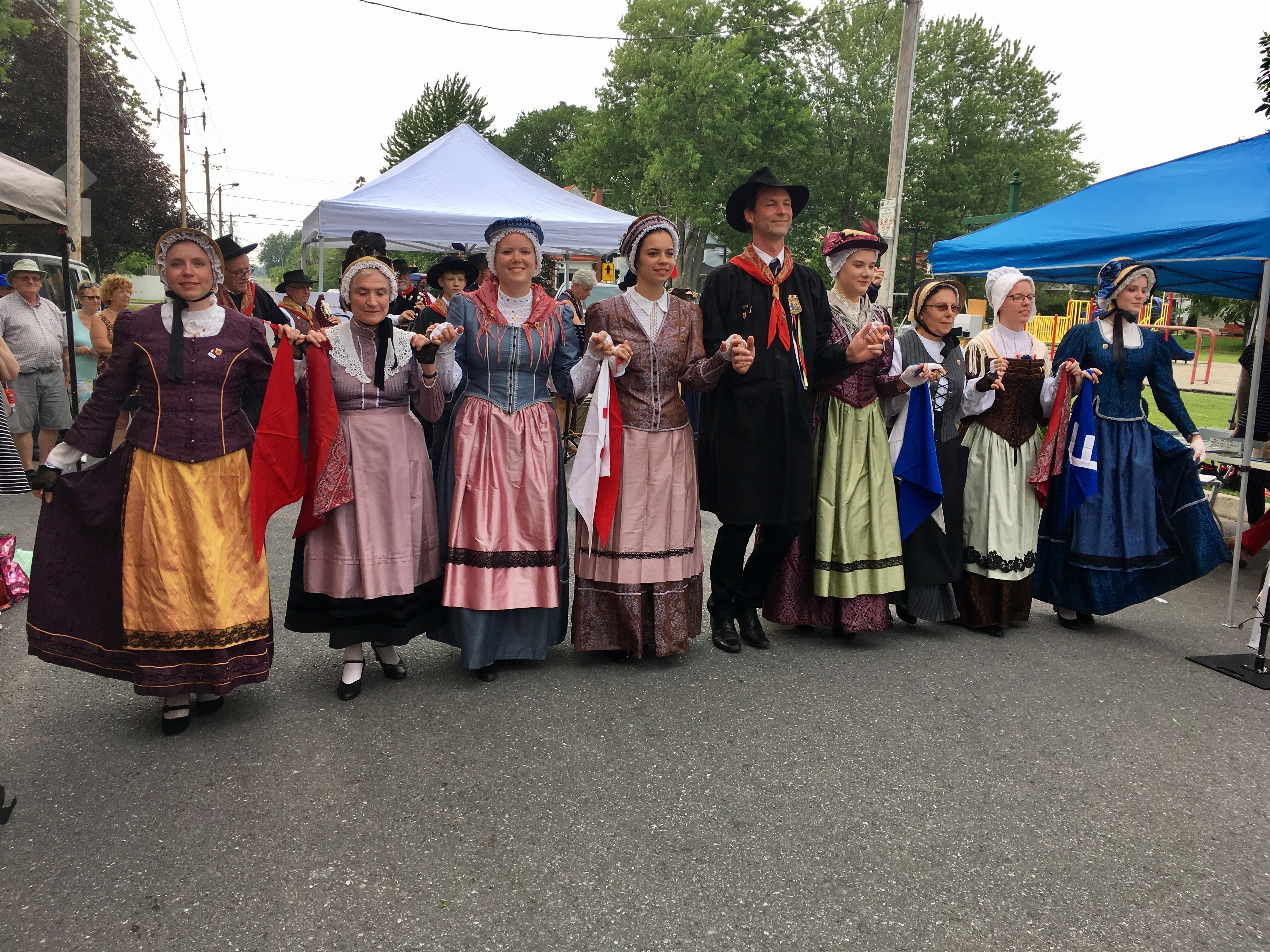 Traditional song and dance troupe from France enchants crowds