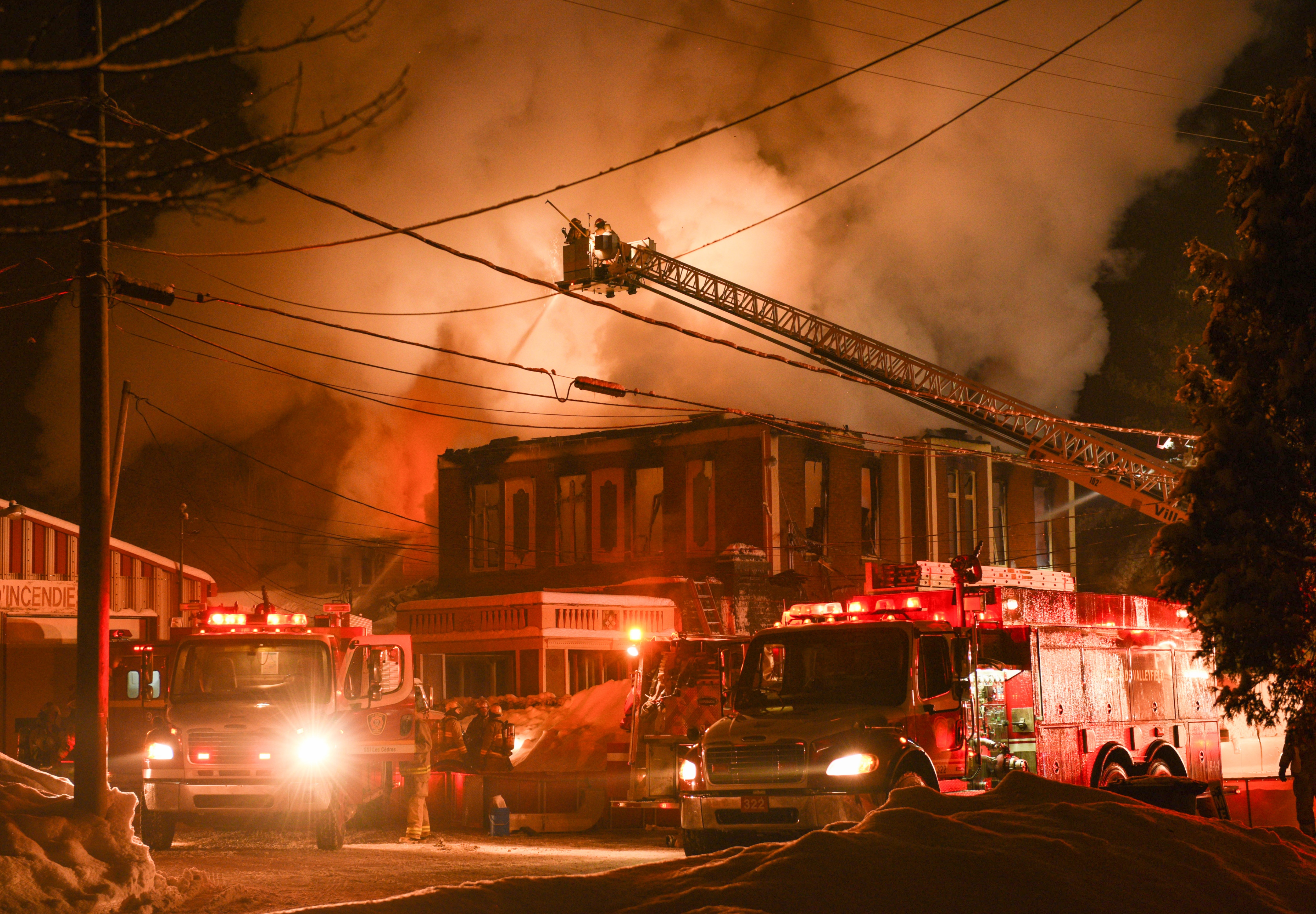 Un pan de l’histoire de Les Coteaux part en flammes