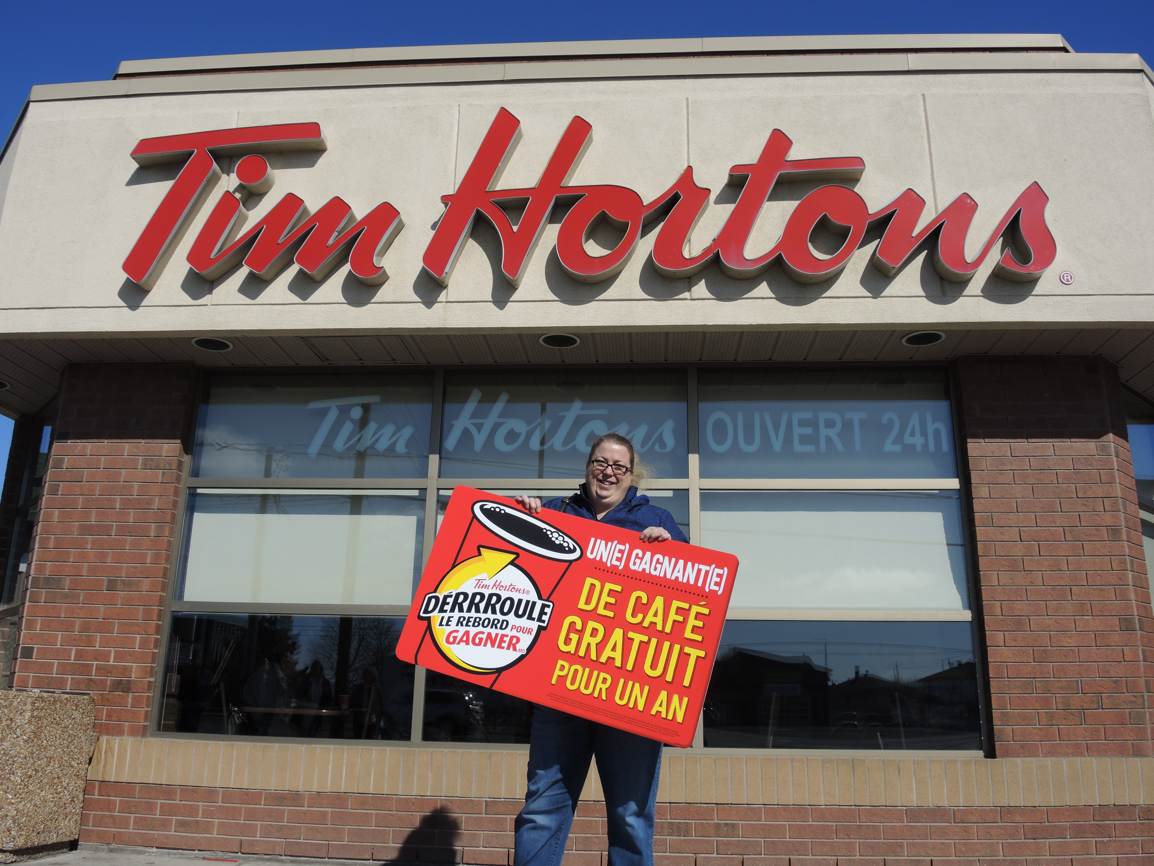 Elle gagne un an de café