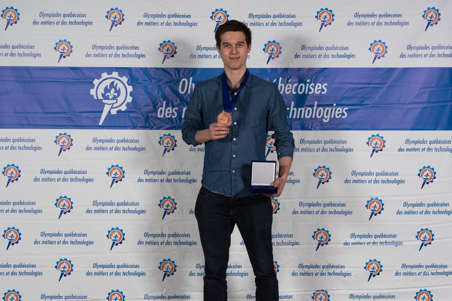 Deux médailles pour les représentants du Collège de Valleyfield