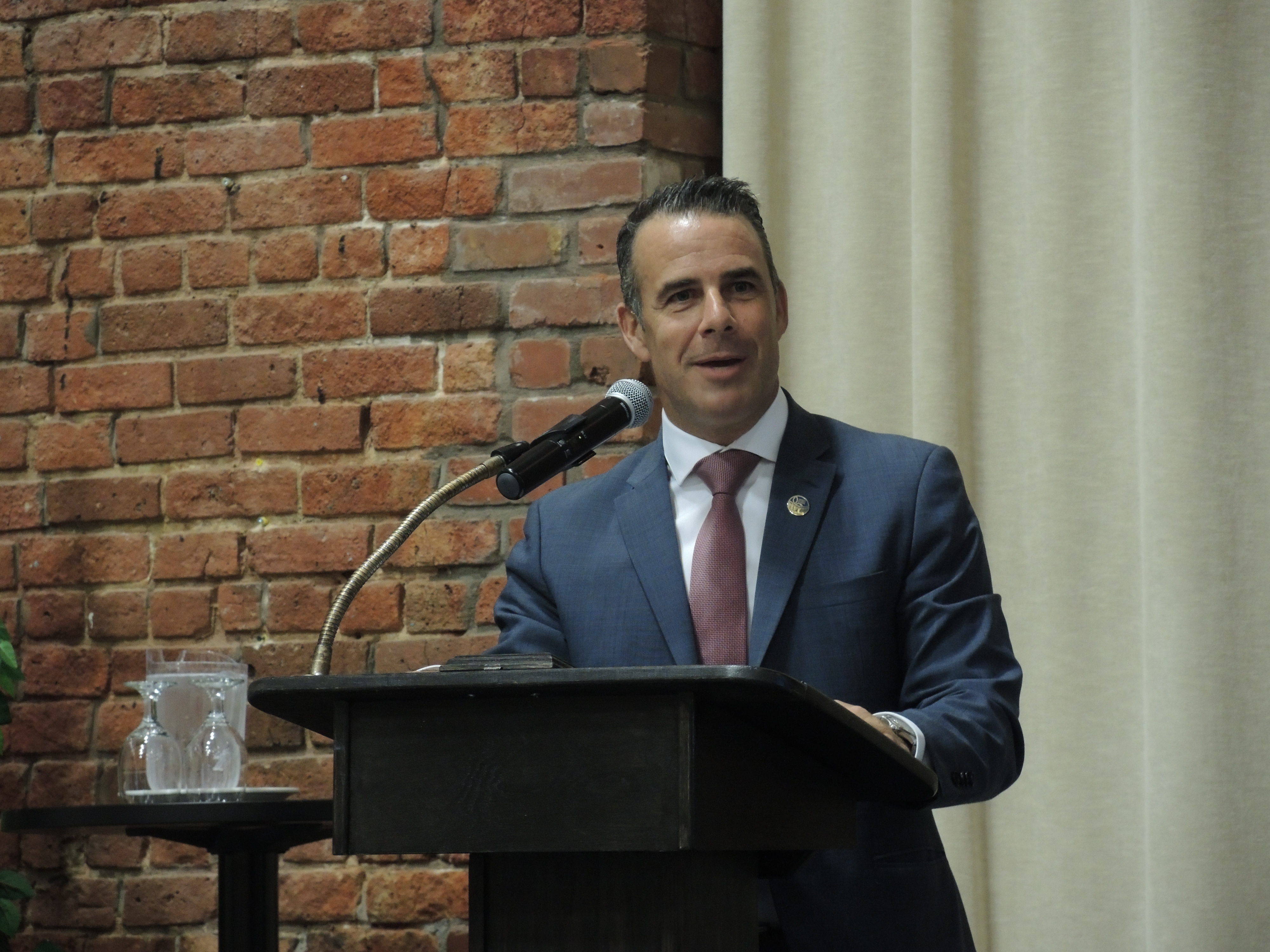 Un diner pour parler «business»