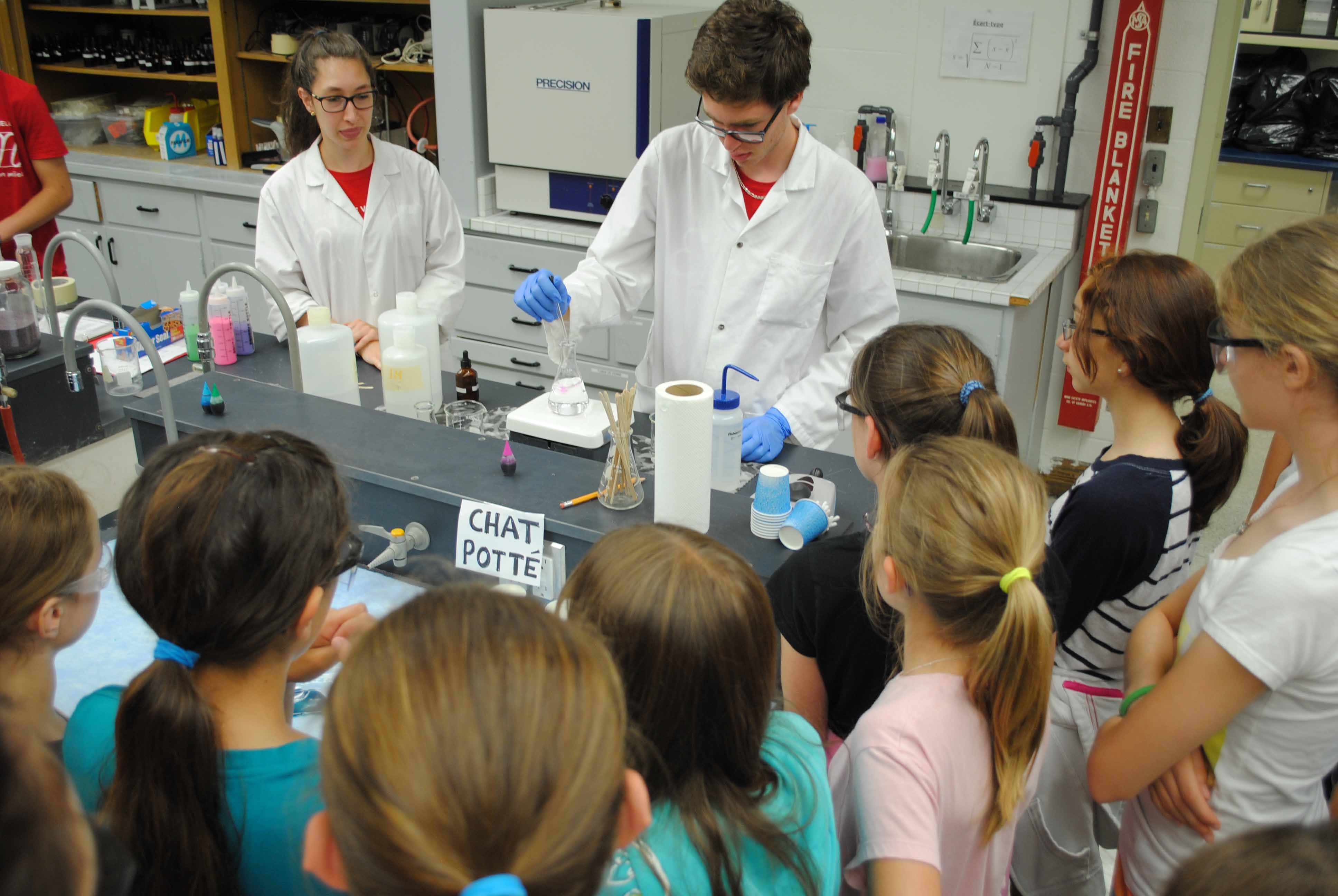 Près de 800 élèves du primaire au Collège de Valleyfield