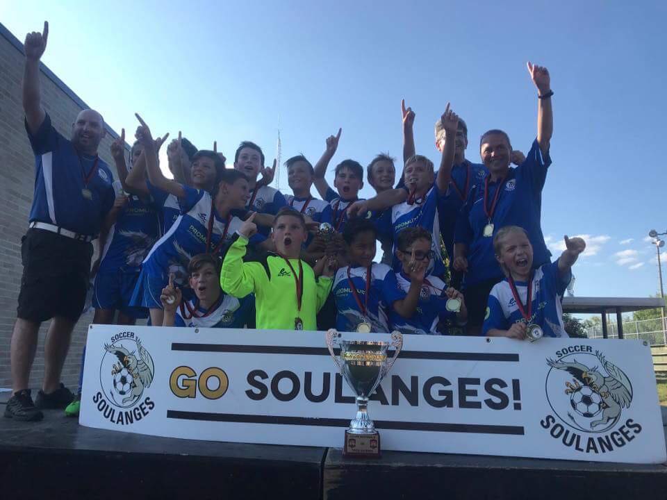Les Griffons de Soulanges U-11 victorieux à Trois-Rivières