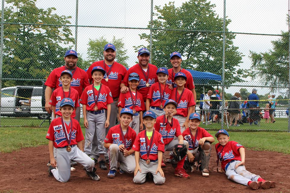 Image illustrant l'article: Le bronze pour les Reds de Valleyfield atome A