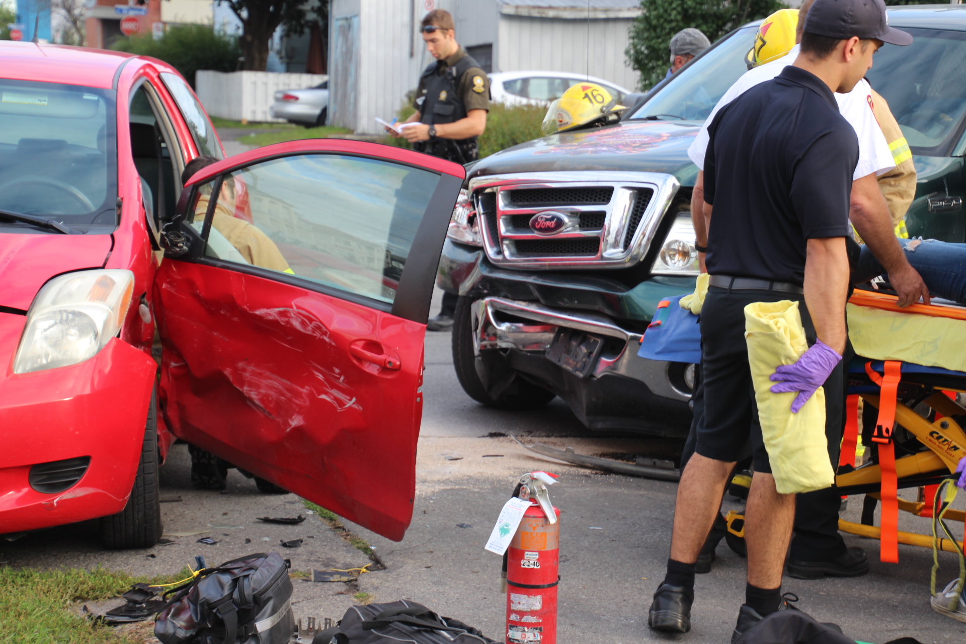 Image illustrant l'article: Une adolescente conduite à l'hôpital