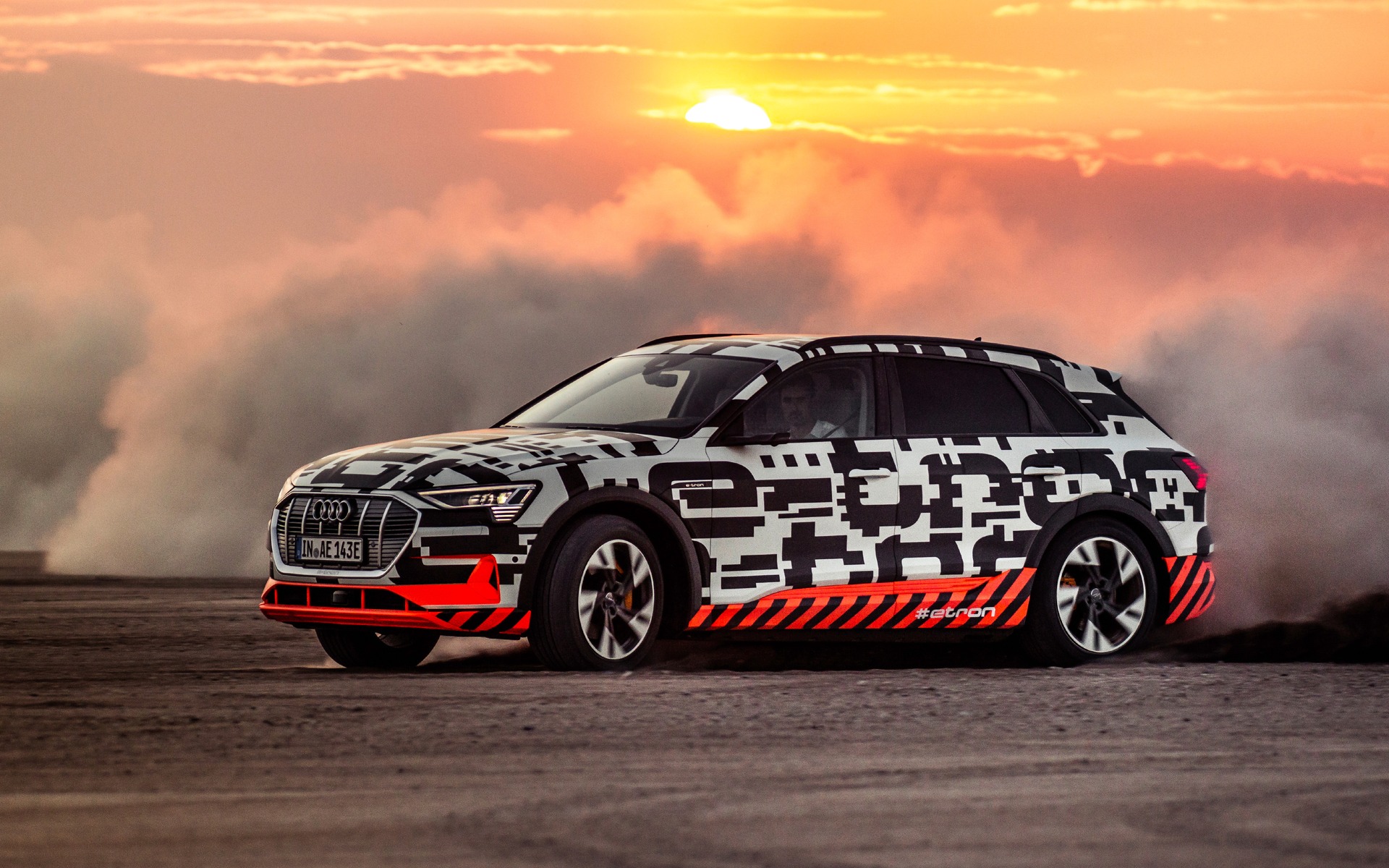Image illustrant l'article: Audi e-tron quattro 2019 : au volant d'un prototype en Namibie