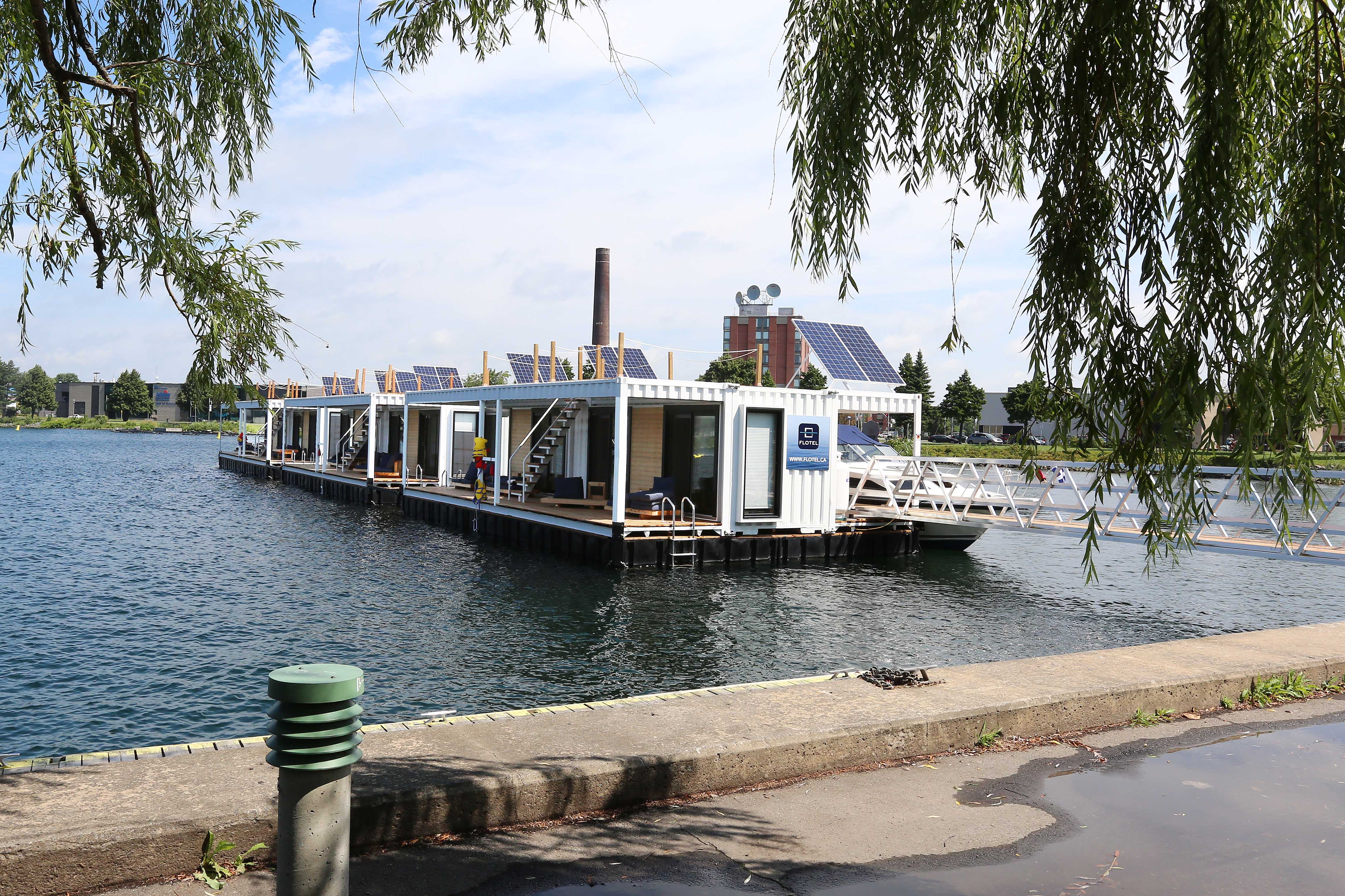 Rétro 2018 – Un hôtel flottant au cœur du centre-ville