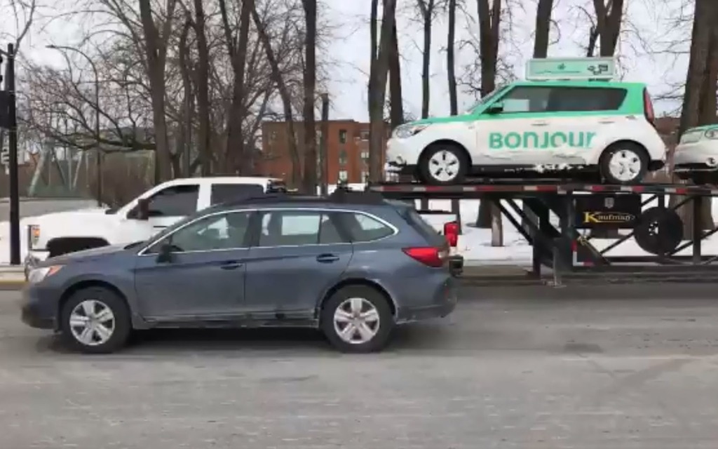 Les véhicules de Téo Taxi envoyés en Ontario