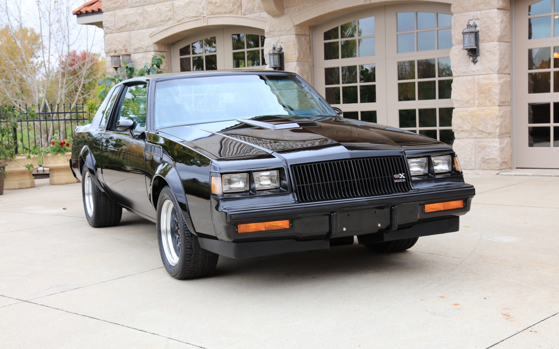Cette Buick GNX est encore neuve 32 ans plus tard