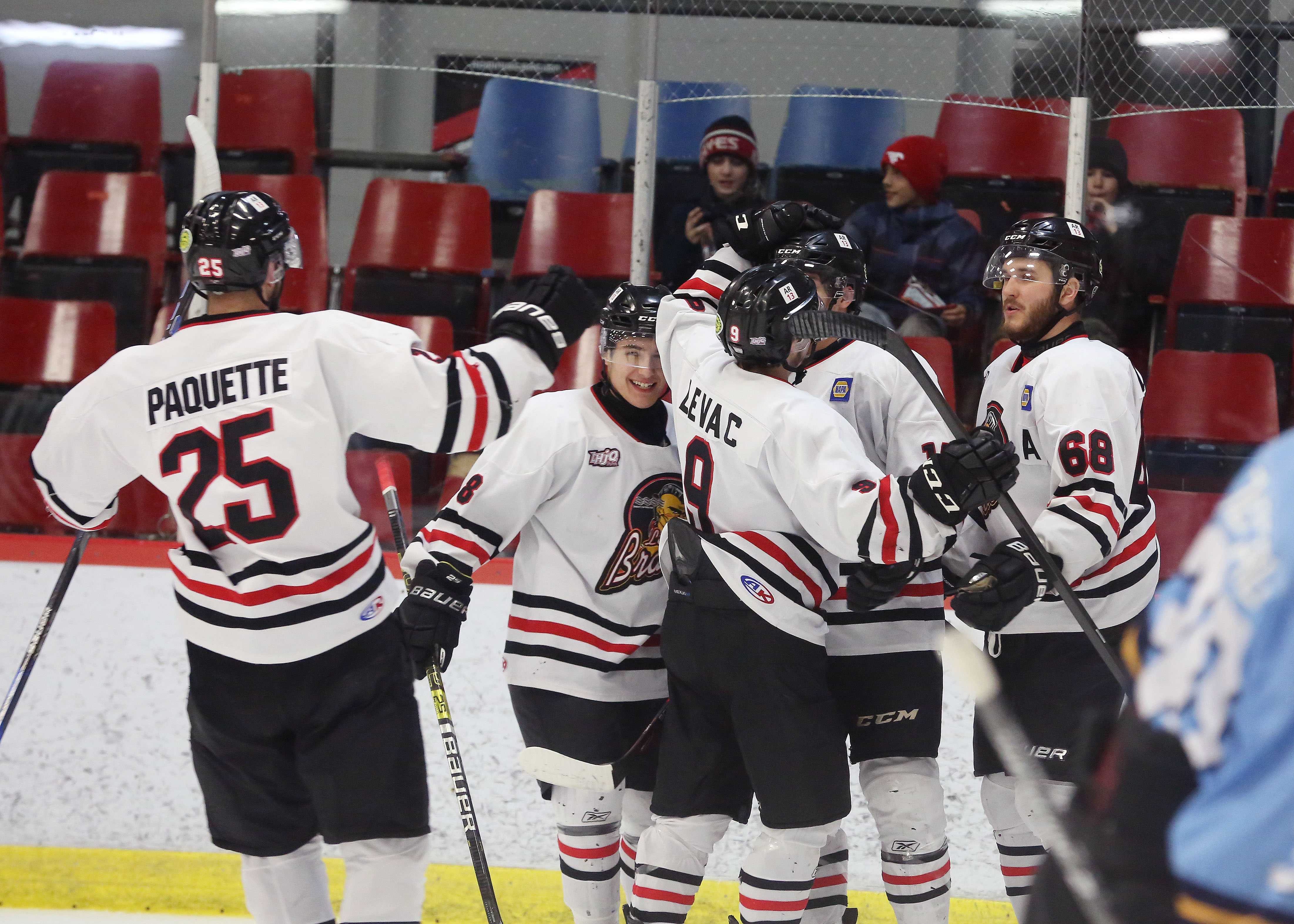 Les Braves restent en vie